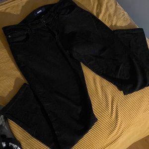 Black skinny jeans